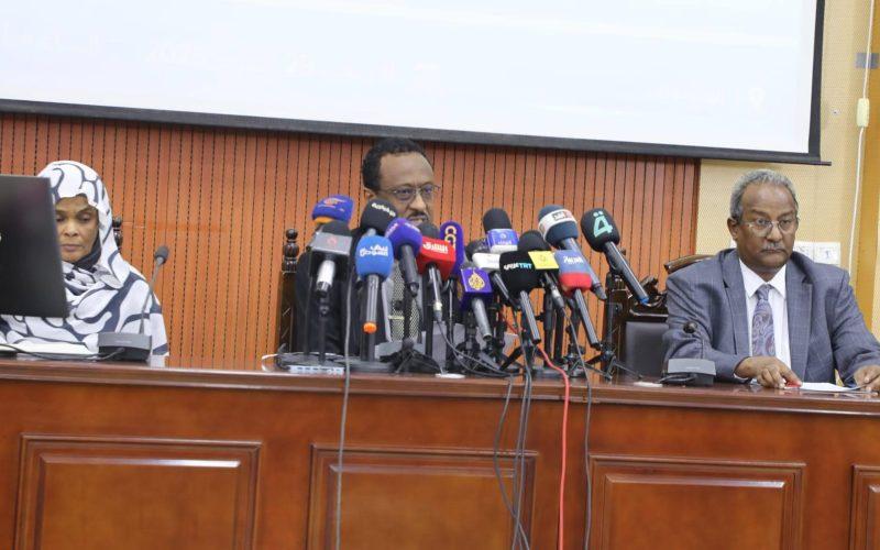 الإعيسر: نرصد حملات إعلامية مبرمجة تديرها غرف لتضليل الرأى العام