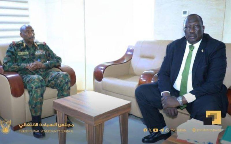 رئيس مجلس السيادة القائد العام للقوات المسلحة يلتقي حاكم إقليم النيل الأزرق
