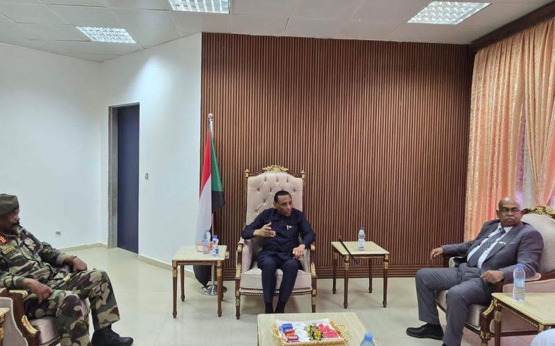 رئيس الوزراء يصل الولاية الشمالية