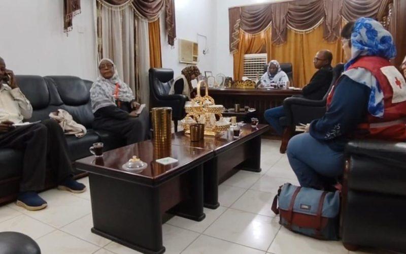 أمينة الشئون الاجتماعية بالشمالية تمتدح جهود الصليب الاحمر الدنماركي