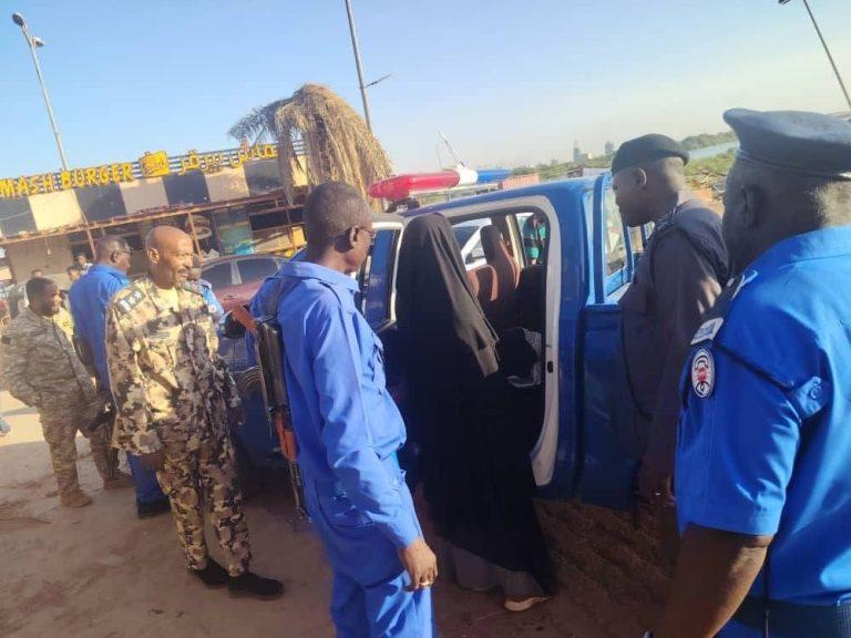 قوات الإنقاذ النهري بالدفاع المدني ولاية الخرطوم تنقذ فتاة عشرينية من الموت بعد محاولة انتحارها بالسقوط في النيل