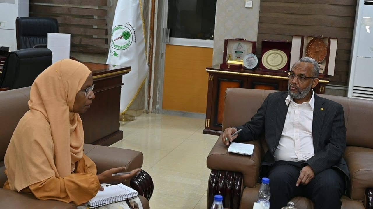 وزير الصحة الاتحادي يؤكد استمرار الخدمات ودعم الصحة بشمال كردفان