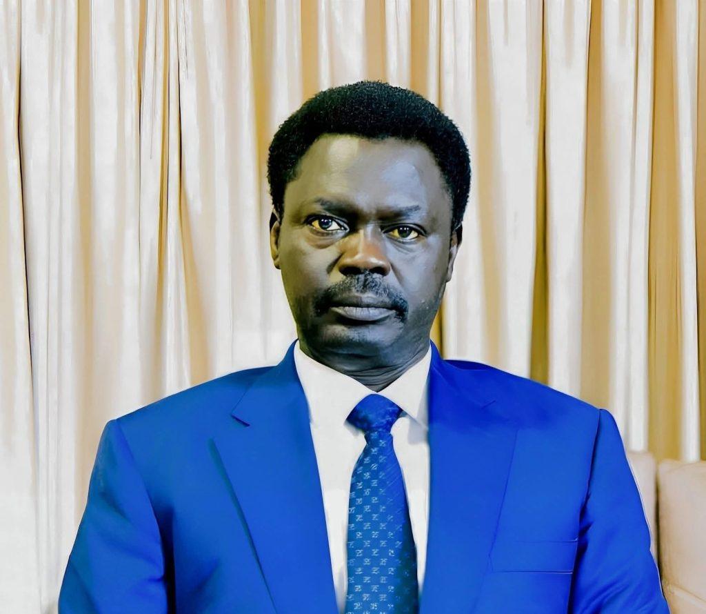 مناوي: حرق معسكرات النزوح مخطط قاسي لإرغام النازحين على العودة قسراً إلى مدينة الفاشر التي فروا منها طلبا للأمان