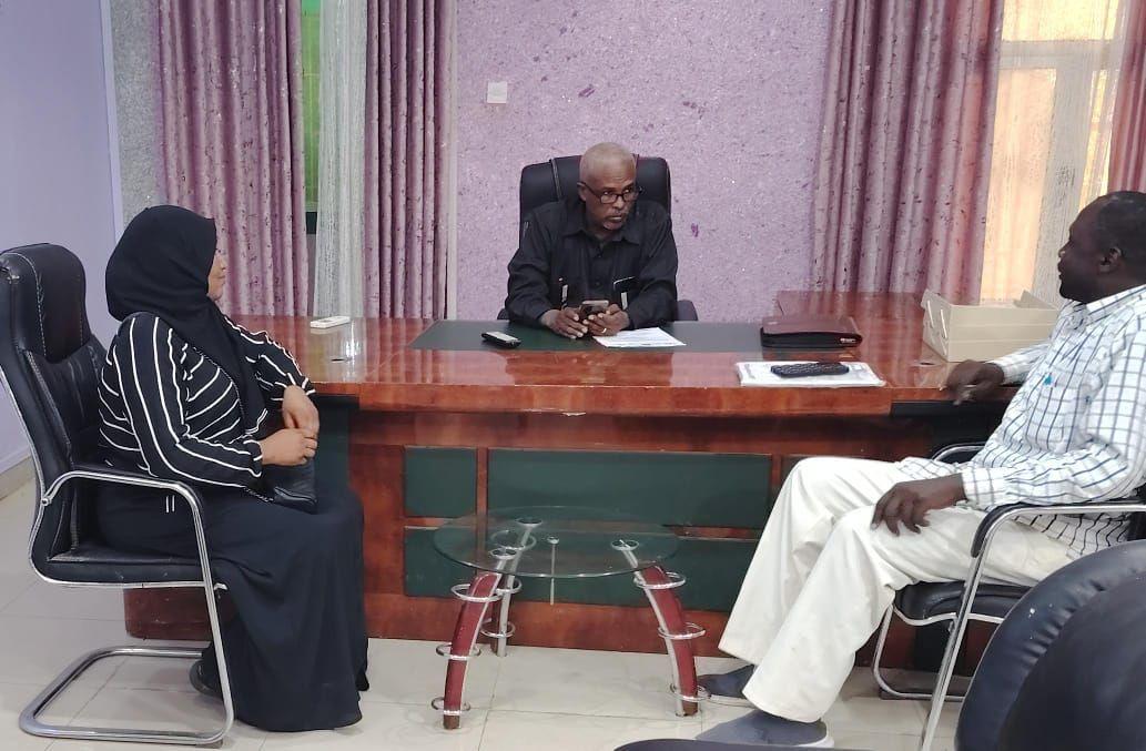 مدير عام الإنتاج بسنار يبحث قضايا الخريجين بالولاية