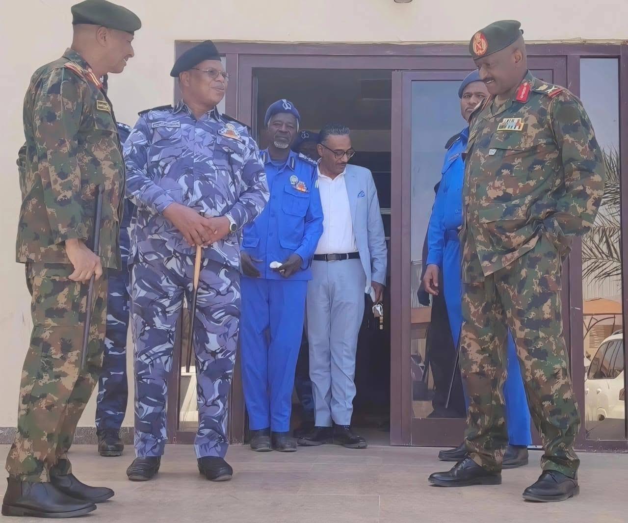 الأمين العام للصندوق الإجتماعي بالقوات المسلحة يزور الإدارة العامة للخدمات الإجتماعية بقوات الشرطة