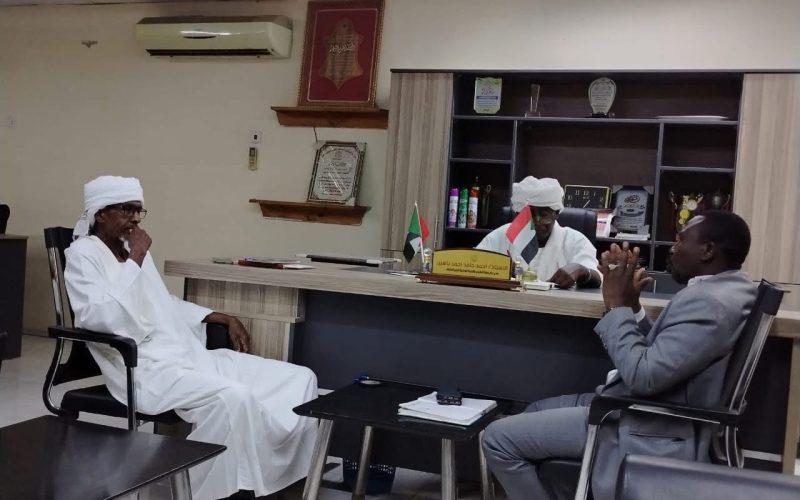 وزير التعليم والتربية الوطنية يلتقي بمدير التعليم بولاية جنوب دارفور