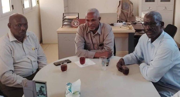 مدير الإنتاج بسنار يبحث مع الفاو توفير التقاوي لصغار المزارعين بالولاية