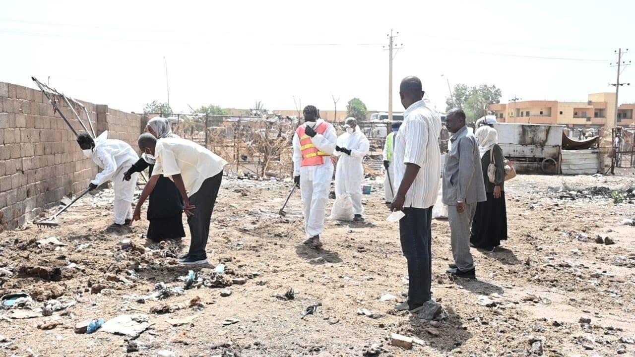 الحملة الكبرى لمكافحة نواقل الأمراض تتواصل بمحلية جبل أولياء