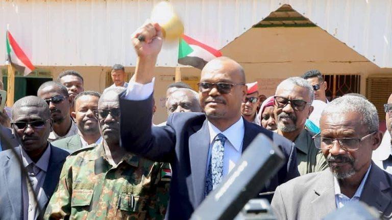 وزير التعليم والتربية الوطنية يقرع جرس امتحانات الشهادة الثانوية 2026 من مدرسة بحري الثانوية بنات