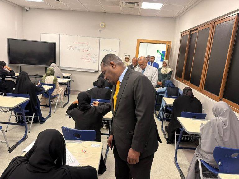بدء امتحانات الشهاده المتوسطة بالدوحة