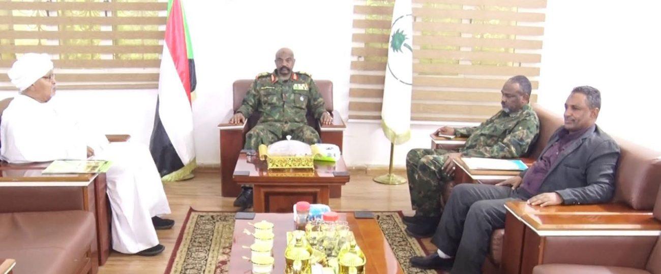 والي الشمالية يؤكد اهتمامه بقضايا الطلاب ويوجه باستكمال مشروعات صندوق رعاية الطلاب