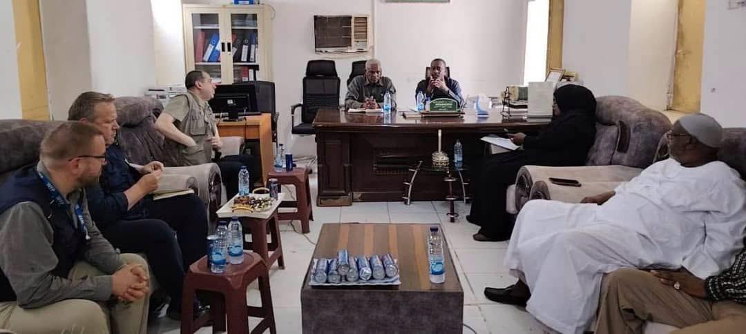 مفوض العون الانساني بسنار يبحث مع المدير القطري لبرنامج الغذاء العالمي تدخلاتهم بالولاية