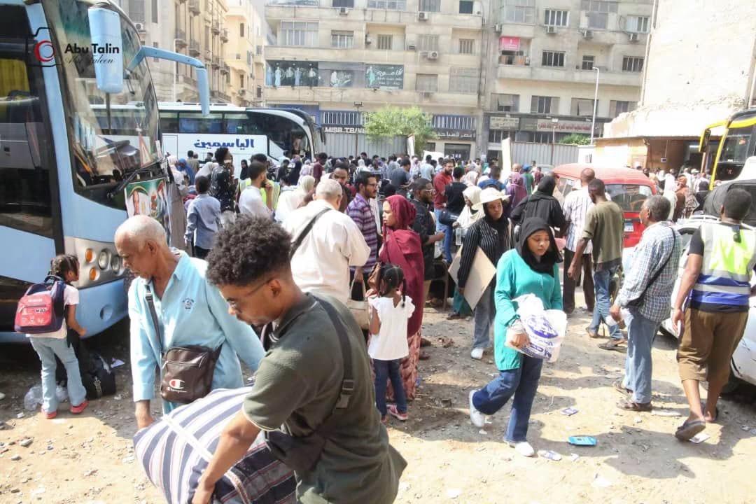 تفويج 1100 مواطن سوداني من مصر إلى السودان اليوم