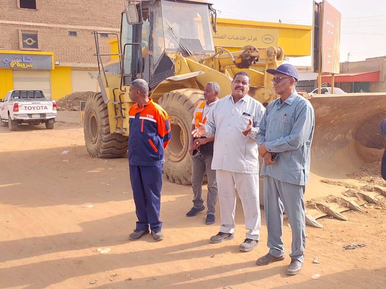 نهر النيل توجه باتباع معايير الجودة والمواصفات في تنفيذ مشروعات الطرق