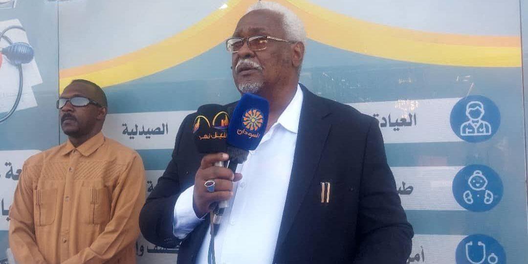 والي نهر النيل يؤكد أن ملف الصحة يمثل أولوية للحكومة