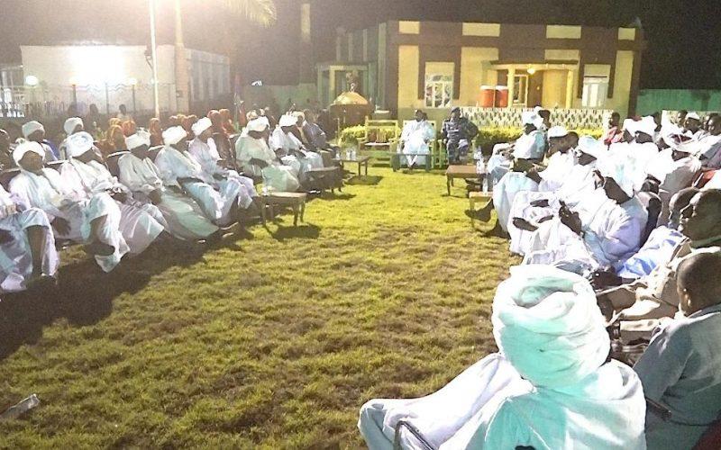 خلال لقاء بدارفور ..  إدريس :  يدعو المكونات السودانية لتجاوز التحديات السياسية بالتسامح.