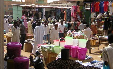 الحقيقة الغائبة .. ملابسات إزالة الشريط الخدمي بسوق ليبيا