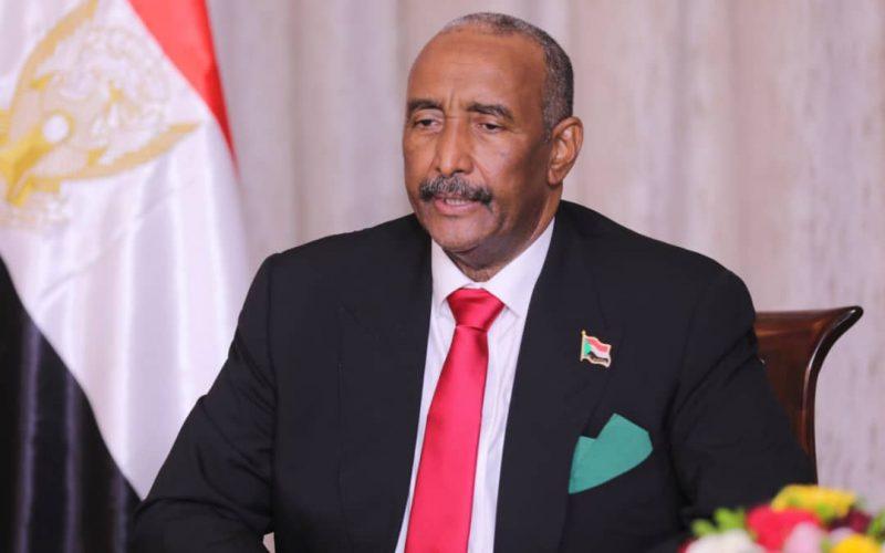 البرهان: السودان حريص على إكمال الربط الكهربائي مع مصر