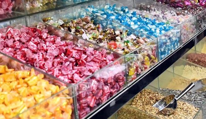 المواصفات: ضرورة الالتزام بالاشتراطات الواجب توفرها في تصنيع الحلوى