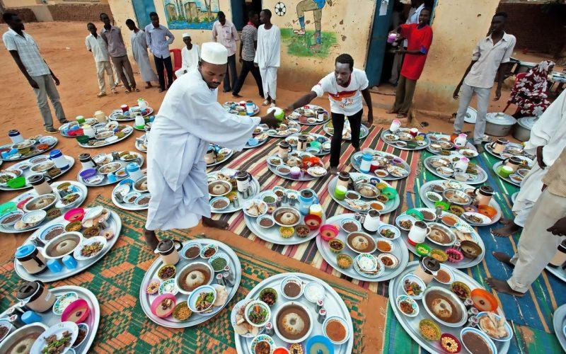 الحرب تطفئ بهجة رمضان في السودان